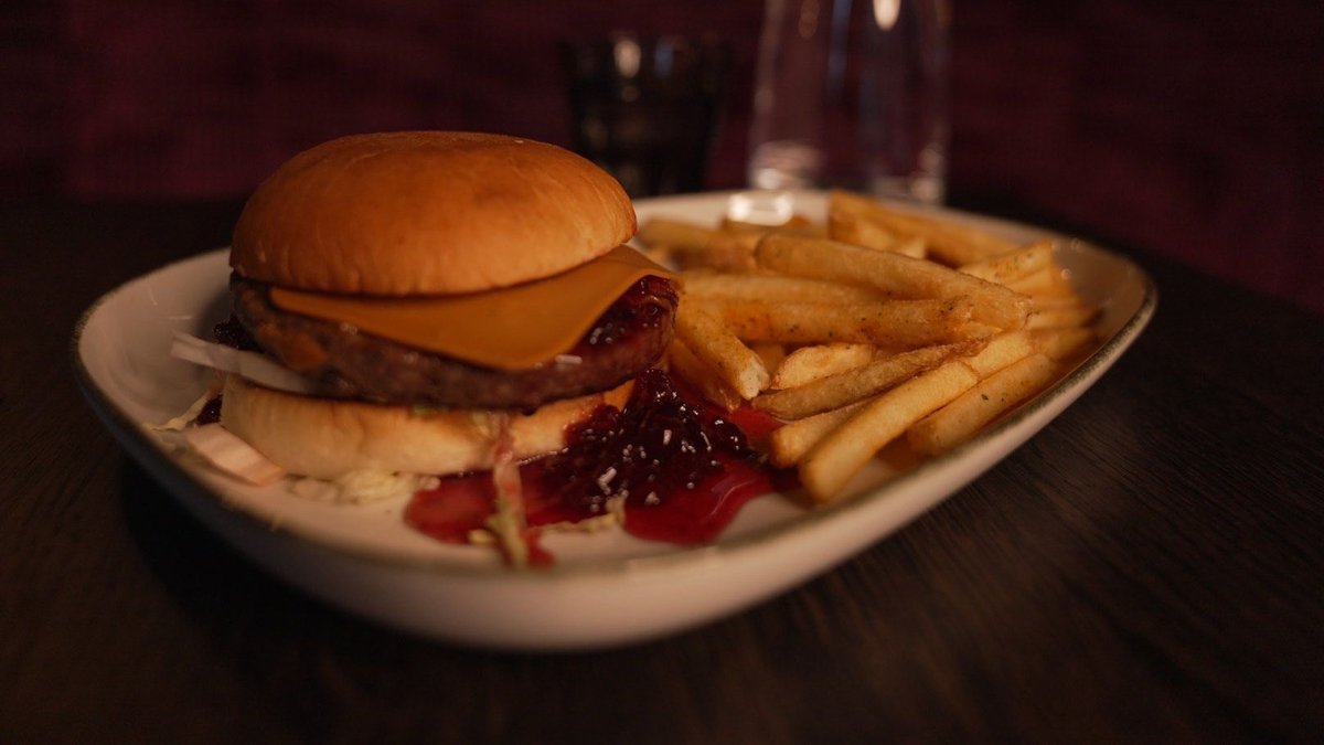 Reindeer Burger – Epic Tromsø