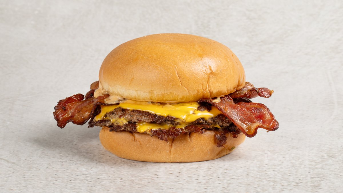 Triple Cheese with Bacon – Uncles - Smashburgers