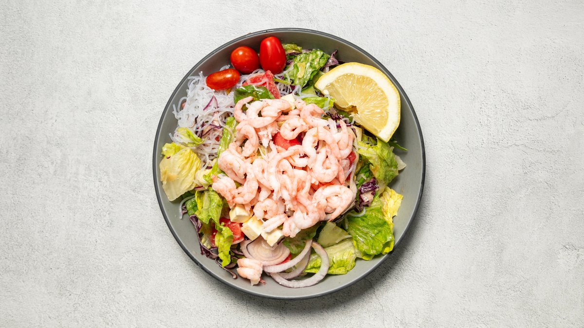Tasty Shrimp – Handskalade räkor, glasnudlar, gurka, rödlök, vitost, honung...