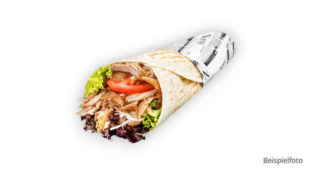 6. Dürüm – mit Kebab, Tomaten, Gurken, Salat und Tsatsiki