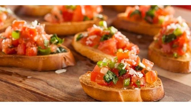 Bruschette speciale – Bagheta, gamberetti, prosciutto crudo, ton, spanac, ou, arde...