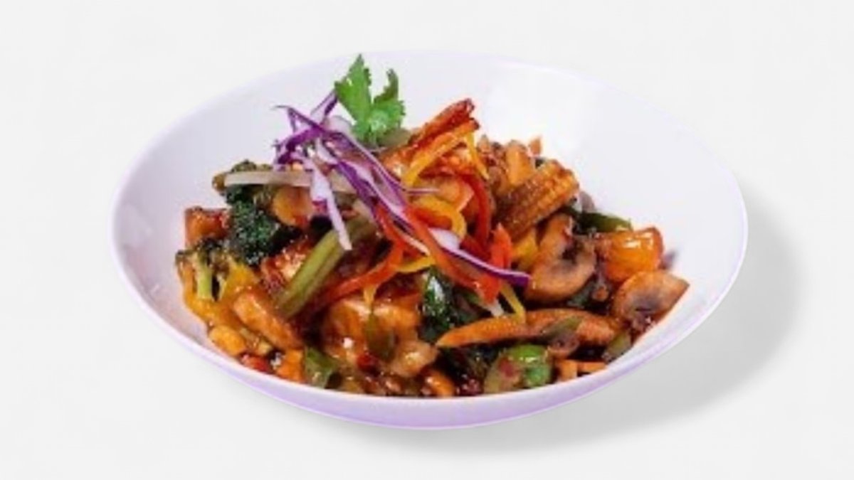 73. King Prawn Szechuan🌶 (H) – King prawns wok-cooked with vegetables in aromatic hot Szech...