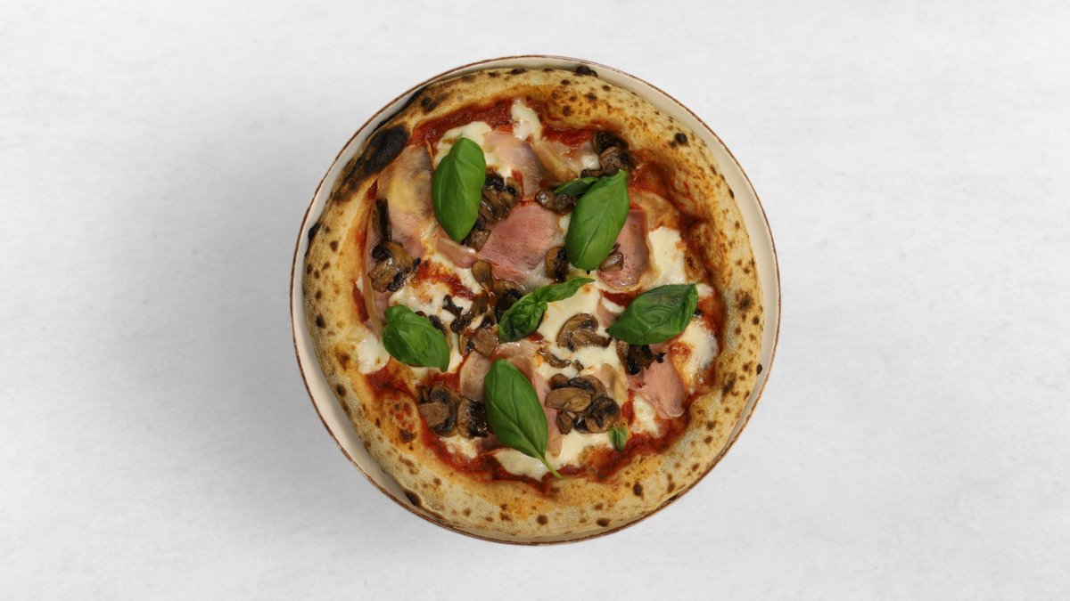 Capricciosa – Tomatsås, mozzarella, prosciutto cotto, champinjoner