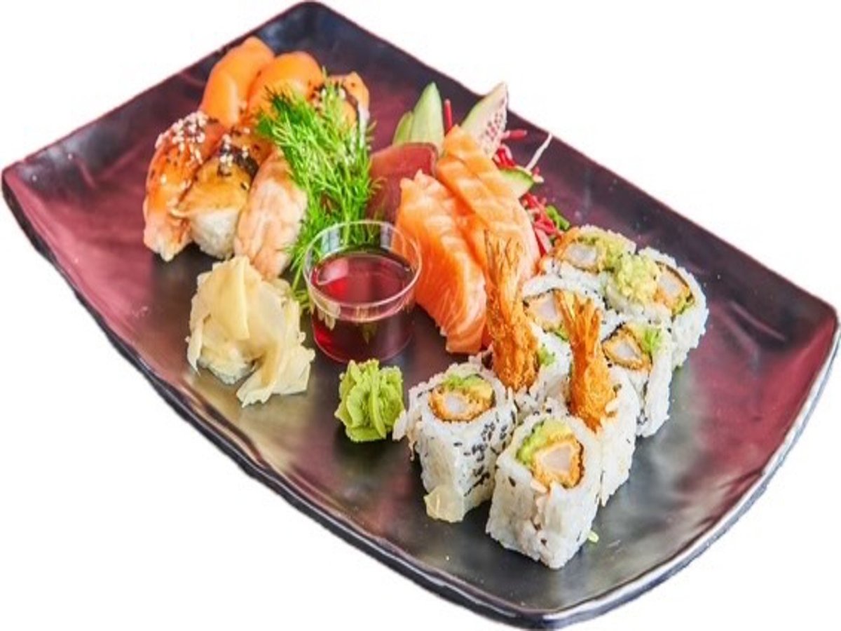 Signatur Utvalg 20 biter – 8 uramaki.6 nigiri. 6 sashimi