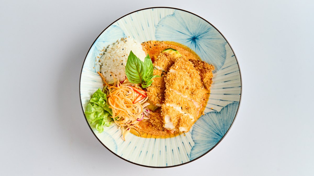 60. Fire Bird – knuspriges Entenfilet oder knuspriges Tempura-Hähnchenfilet...