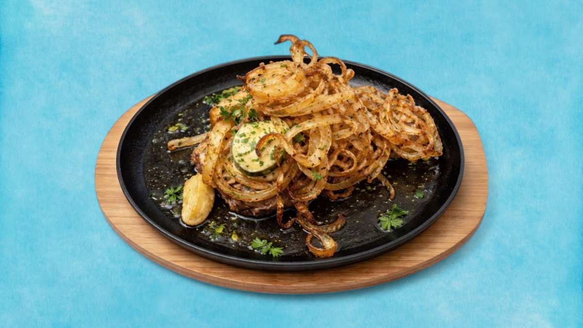 Argentinian Rump Steak with Fried Onions
