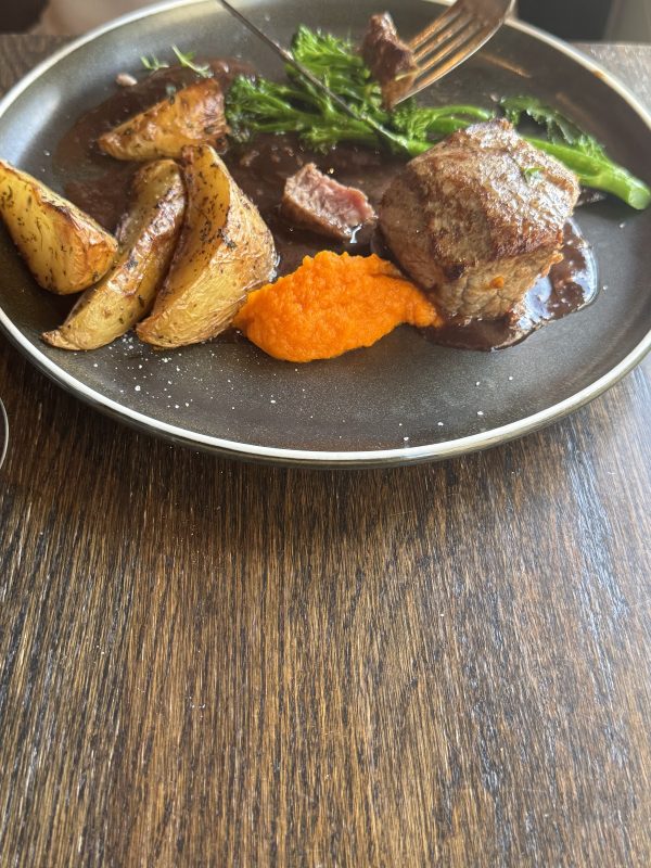 Fru Juske Restaurant