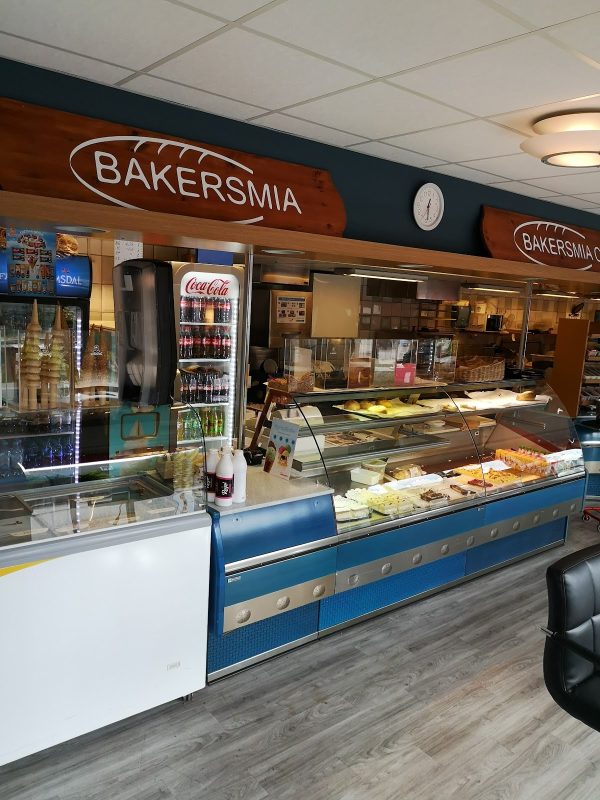 Mr.Crunchy & Bakersmia Cafe