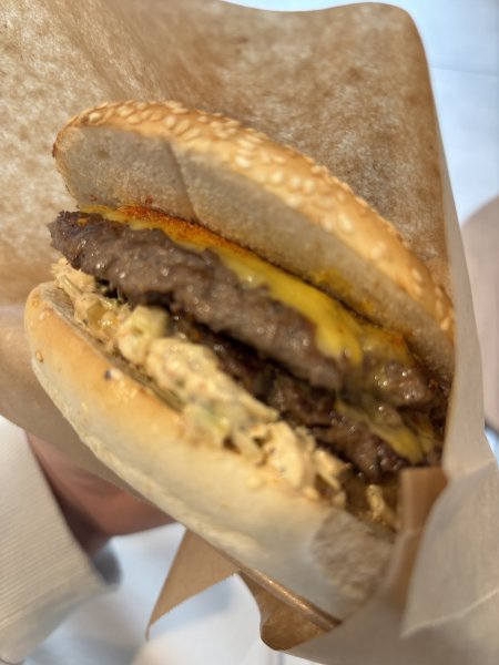 Baggis & Burgers – Kampanje, Smash burgers, Pizza | SE MENY