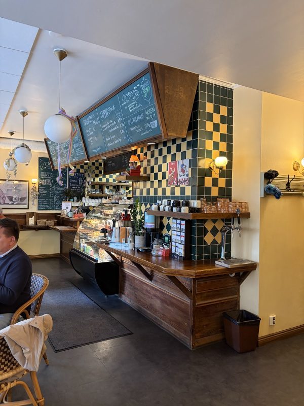 Café Tin Tin Tango