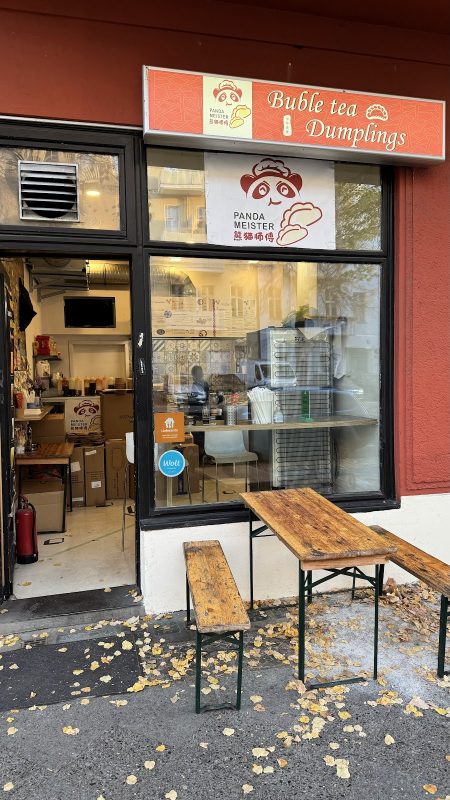 Panda Meister Berlin Moabit