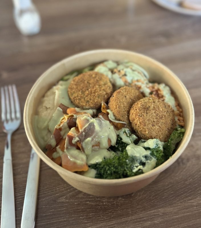 GREENZ - AUTHENTIC FOOD