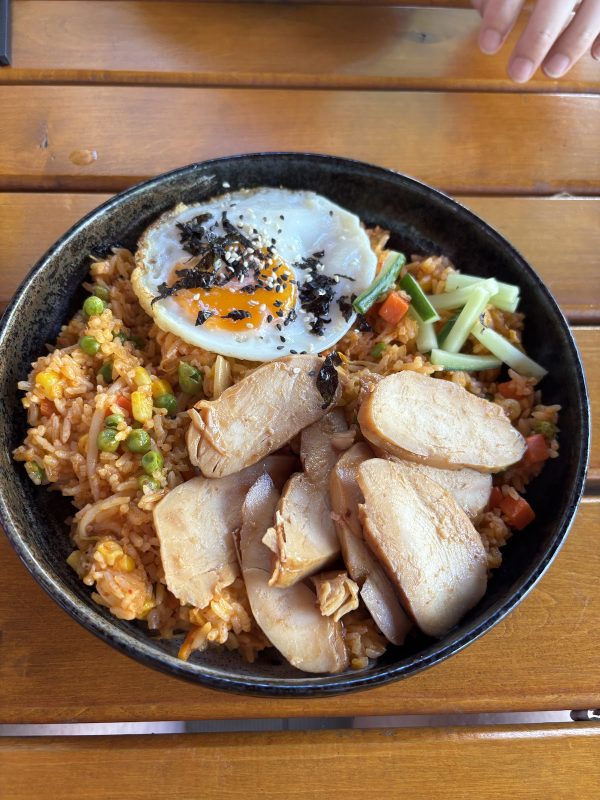 Yiyi's Café - Korean Kitchen