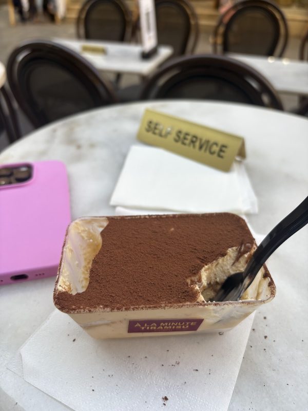 Á La Minute Tiramisù