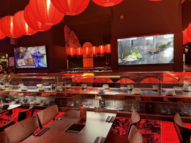 WR - Soup-Sushi Restaurant