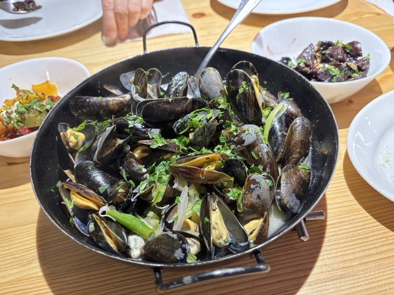 Seafood Market&Grill