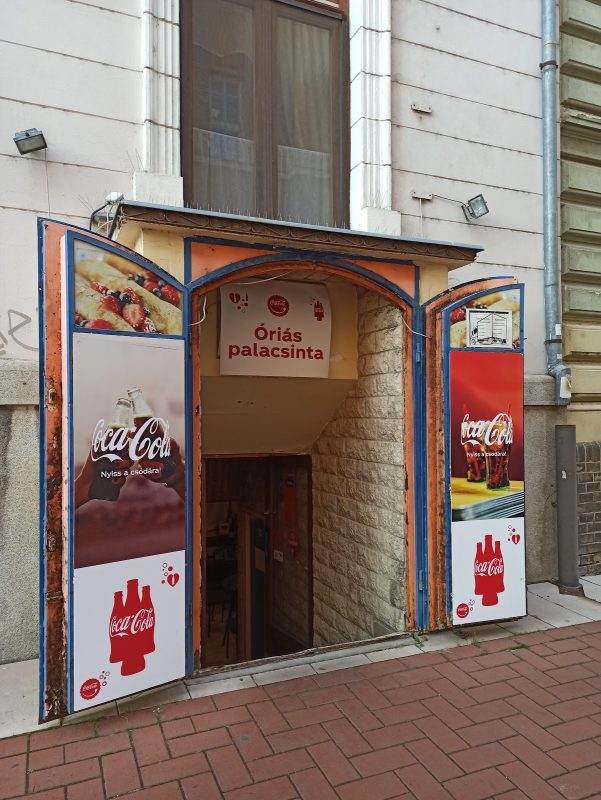 SZEGED Óriáspalacsinta