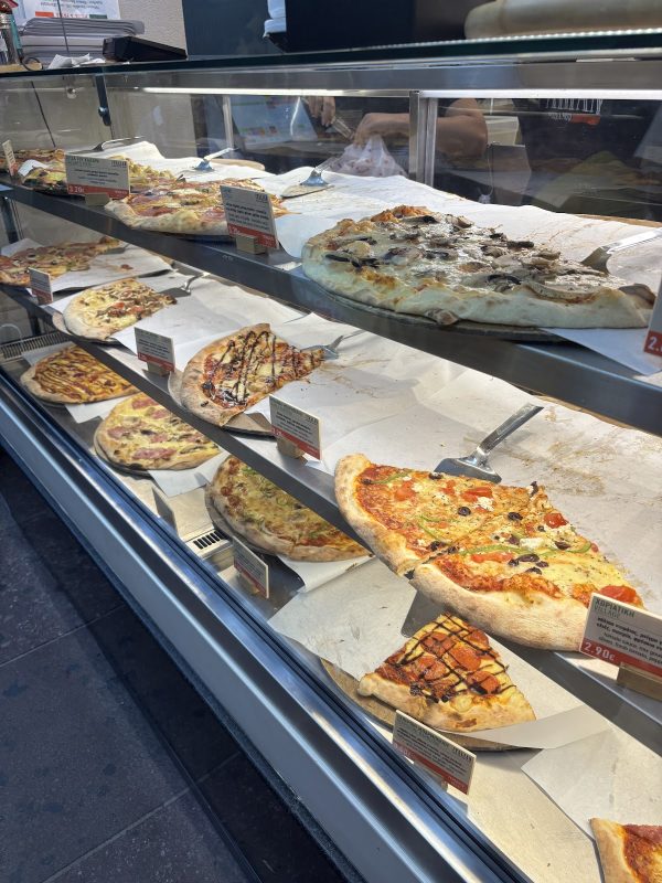 Pizza Italiano and Pasta