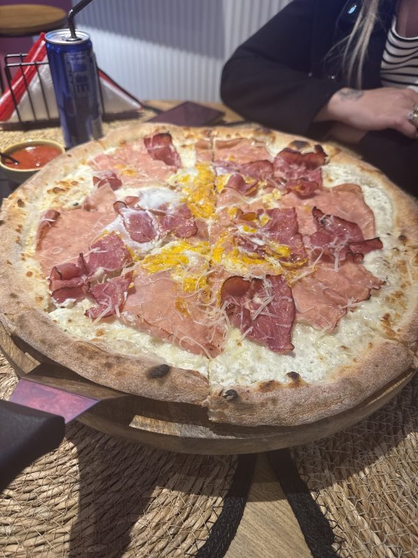 La Pronto Pizza