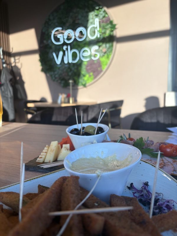 Good Vibes