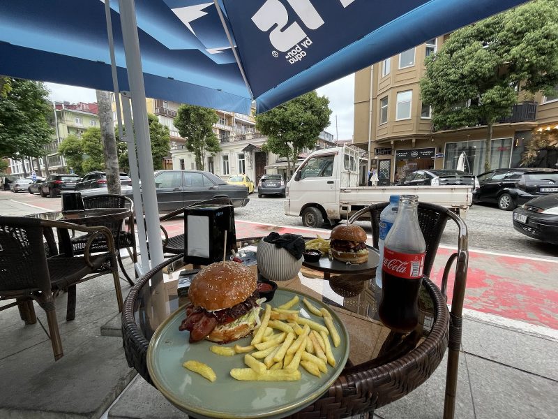 Burger Hub