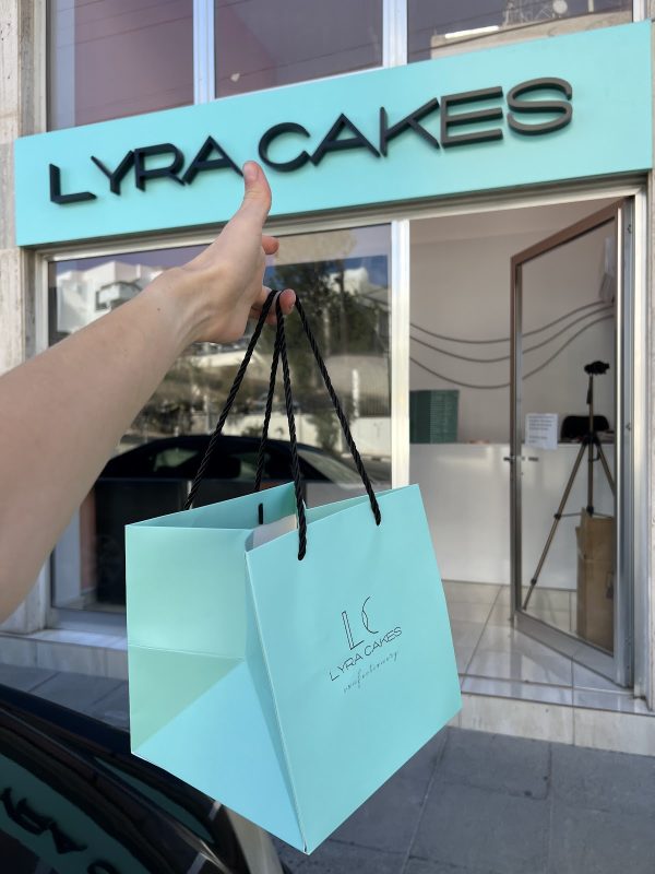 Lyra Cakes